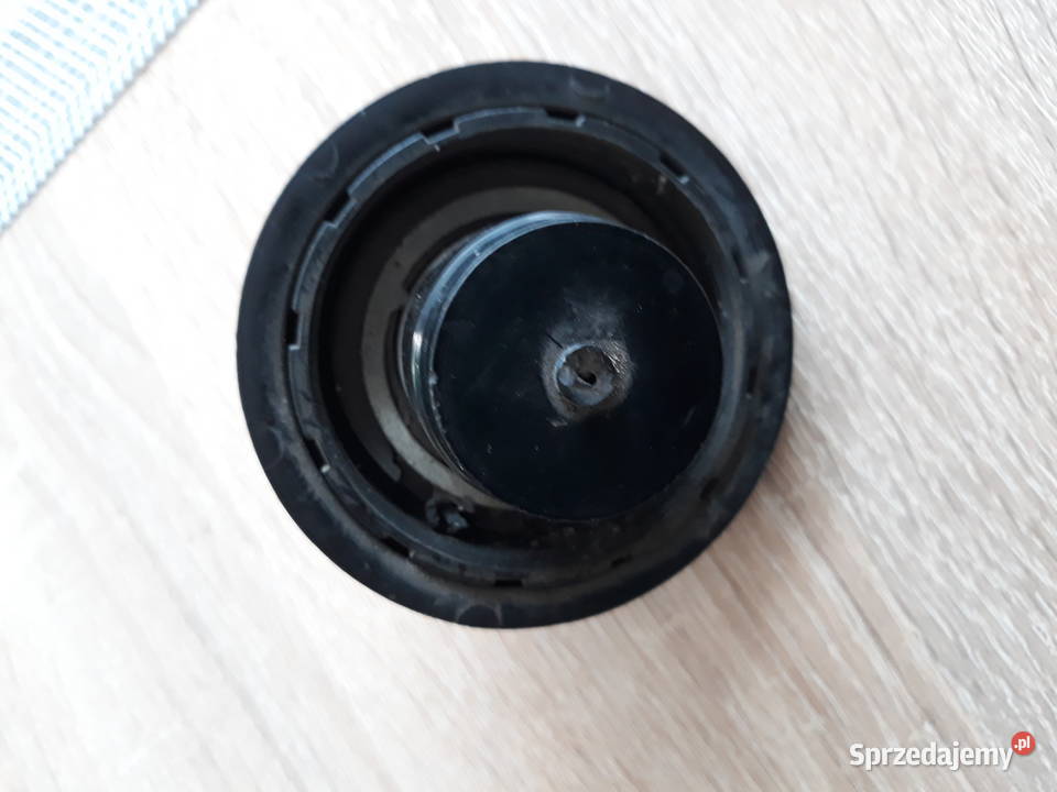 Korek wlewu paliwa Fiat 126pn STSyrena Leszno sprzedam