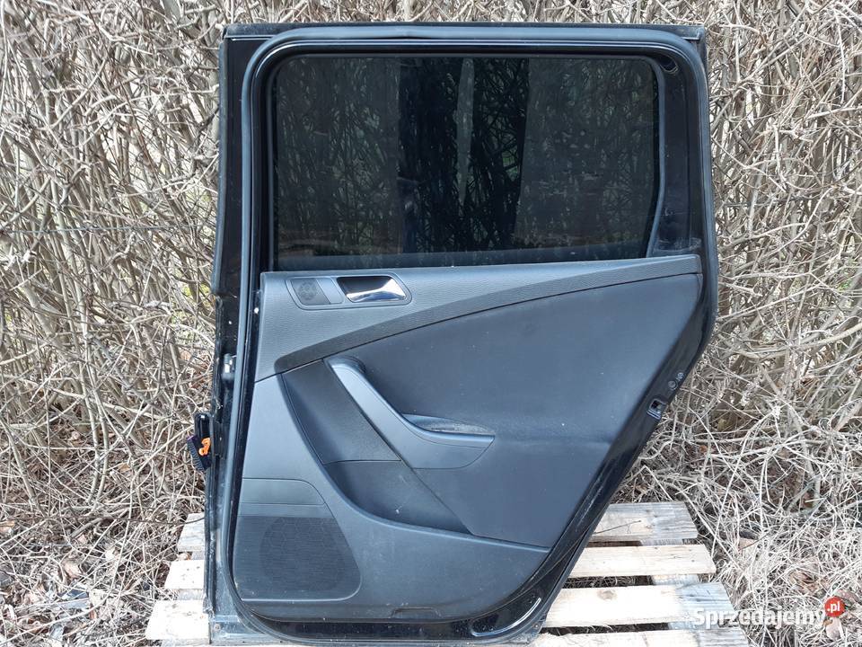 Passat b6 kombi drzwi prawe tył Drzwi dolnośląskie Bystrzyca Kłodzka