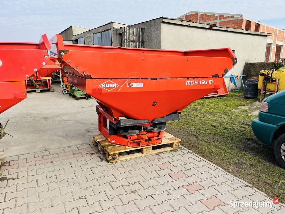 Rozsiewacz nawozów Kuhn Rauch mds 191 mds 1700 l Chwałkowo