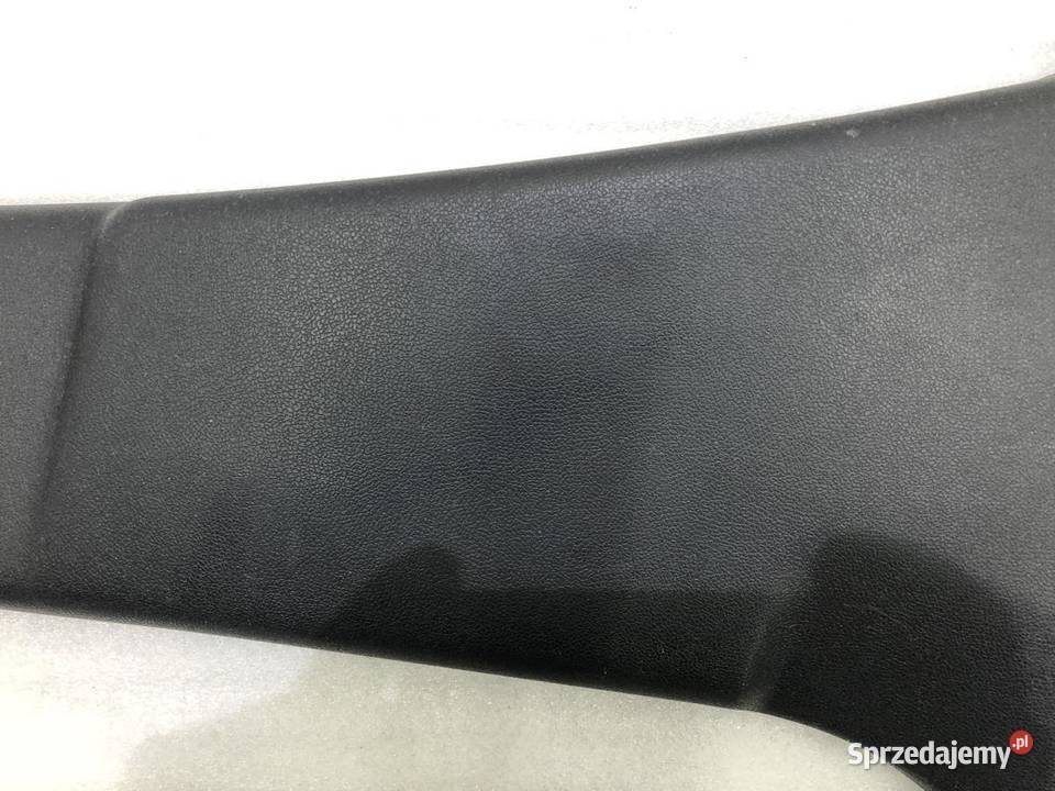 OSŁONA SŁUPKA B LEWA DACIA SANDERO I 8200823418