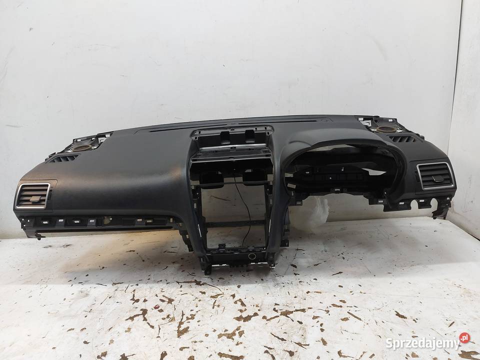 Subaru WRX STI 2015r deska konsola kokpit uk Deski rozdzielcze, konsole