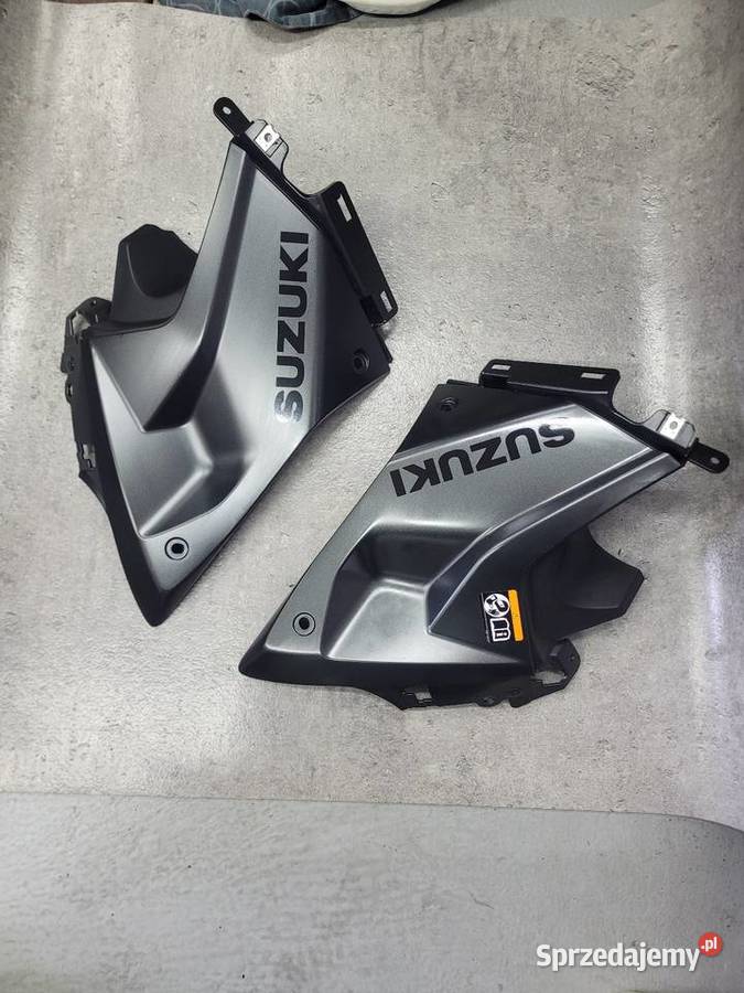 SUZUKI GSX8R GSX 8 R OWIEWKA BOK PLASTIK Nowy Tomyśl sprzedam
