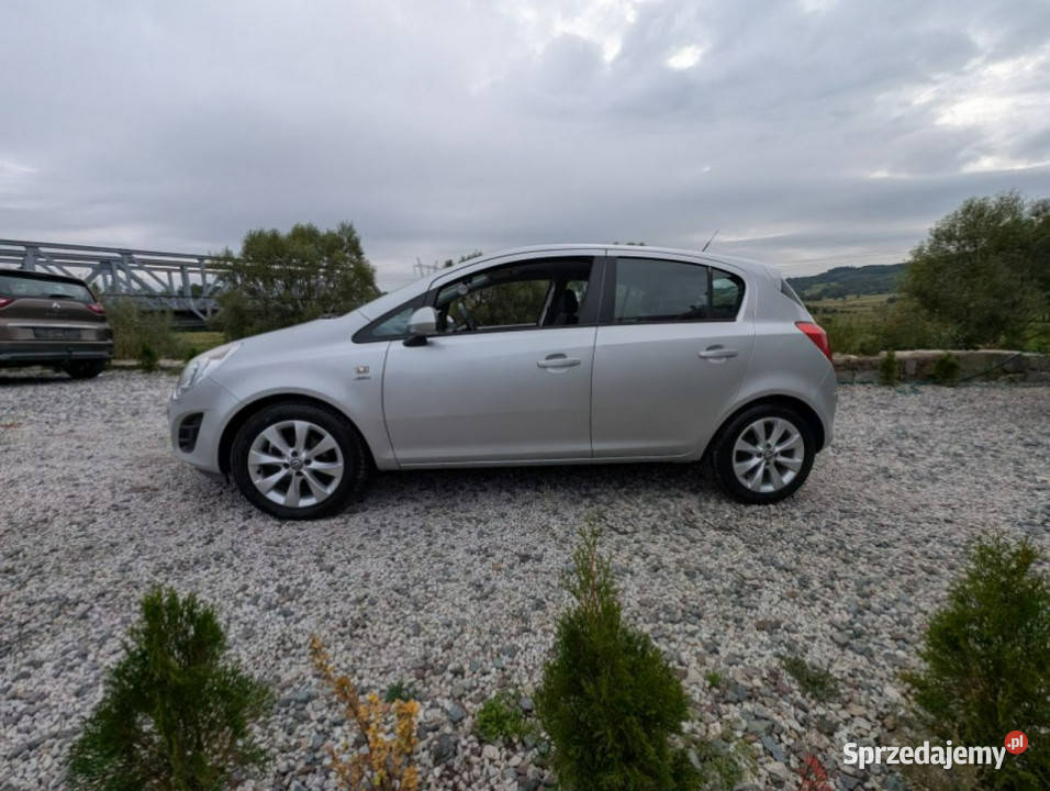 Opel Corsa 14 benzyna 101 D 20062014 VAT marża Kamienna Góra