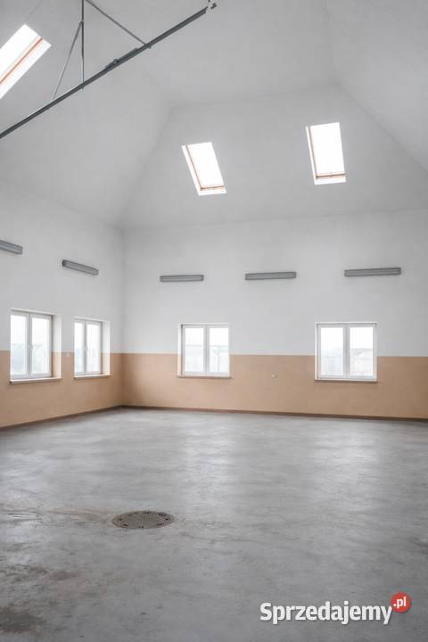 Hala garażowa 106m2 biuro plac utwardzony Sochaczew