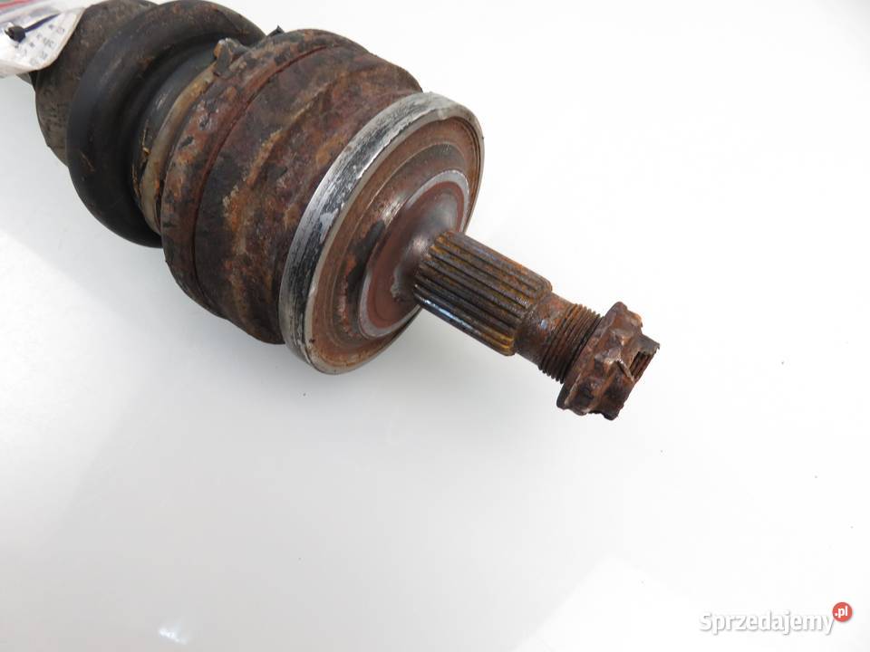 PÓŁOŚ PRAWA TYLNA MERCEDES C CL203 22 CDI