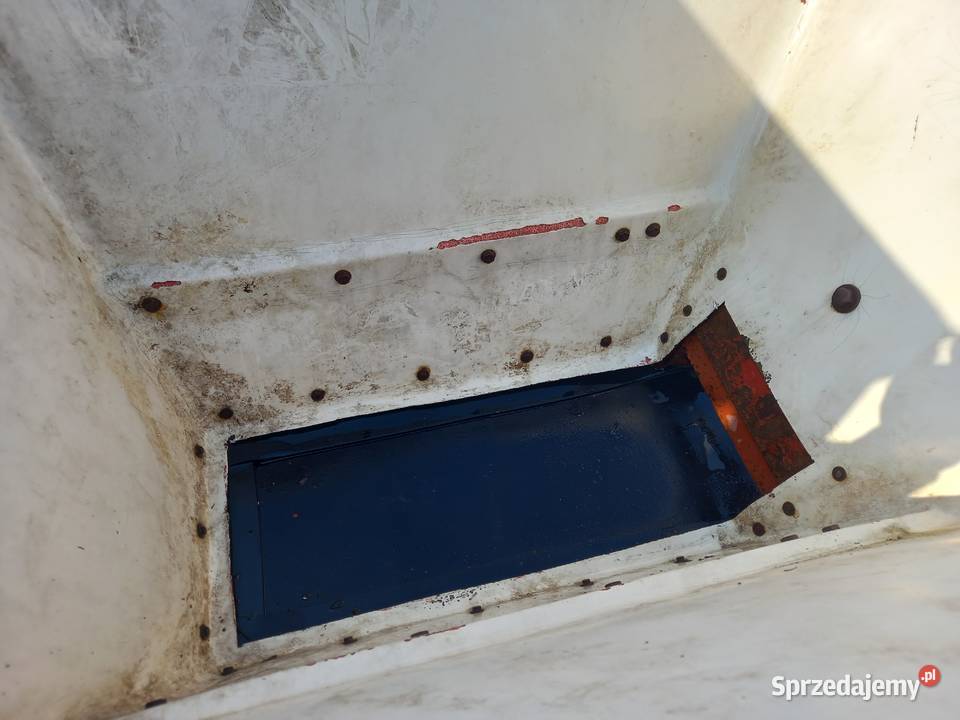 Rozsiewacz nawozowo wapnowy kłos Zwiartówek