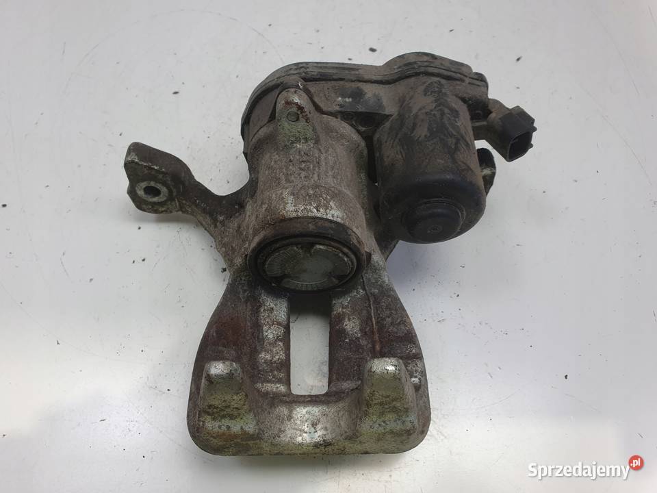 Toyota CHR CHR TYLNY ZACISK HAMULCOWY lewy tył