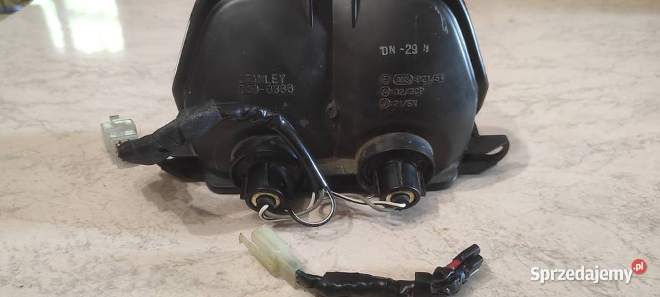 Honda CBR 900 SC 33 lampa tył Oświetlenie sprzedam