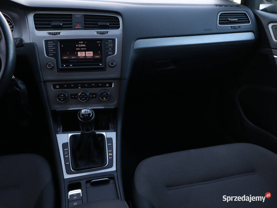 VW Golf 12 TSI Katowice