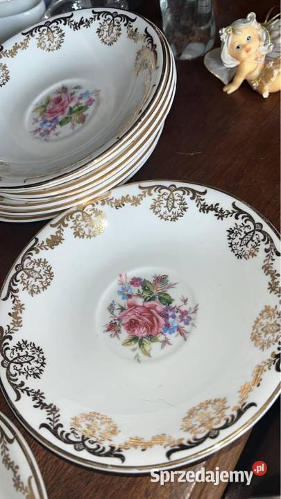 Filiżanka na spodku z 2 talerzykami England 22 Gdańsk sprzedam