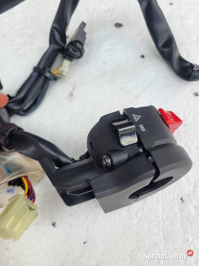 Yamaha R3 R 3 1924 przełączniki przełącznik Nowy Tomyśl