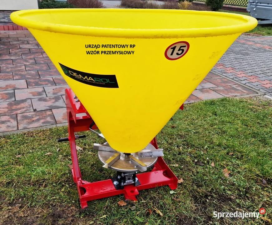 Rozsiewacz lejkowy 300 L nieuszkodzony Świdnica