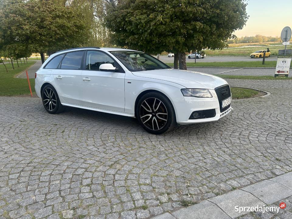 Audi A4 b8 2011 Rok produkcji 2011 świętokrzyskie