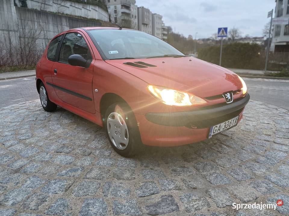 PEUGEOT 206 11 BENZ 60 145000 BELKA TYŁ kupiony w polskim salonie Gdynia