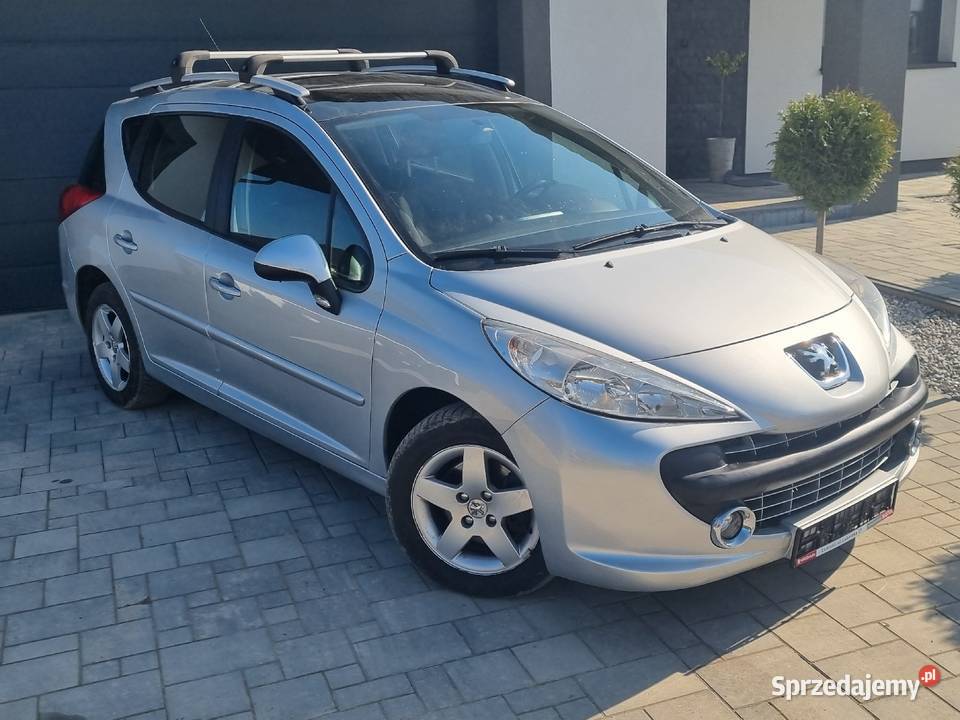 Peugeot 207 1.4 benzyna panorama