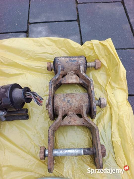 Części Mercedes Kaczka T1 208410D róźne Siostrzytów