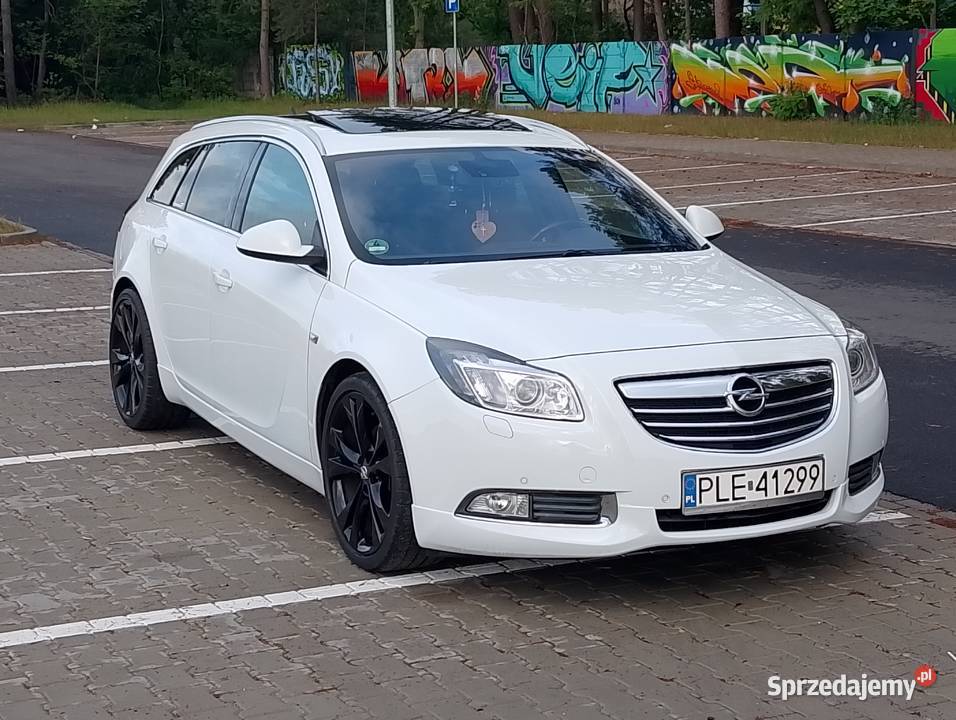 Opel Insignia Rok produkcji 2011 wielkopolskie Leszno