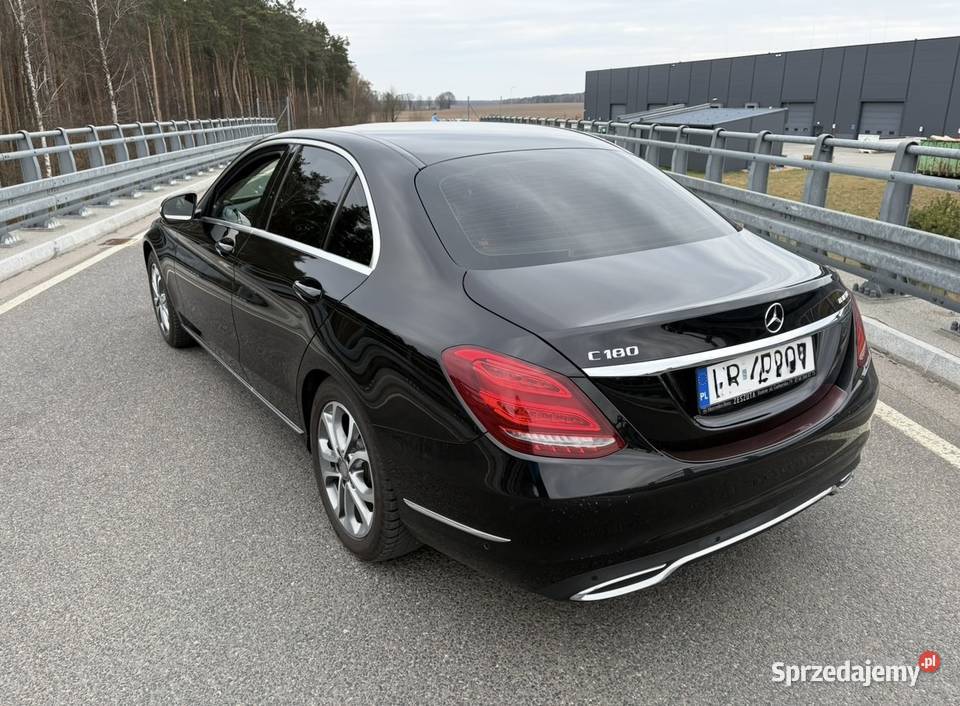 Mercedes Benz Cklasa W205 radio Nowogard