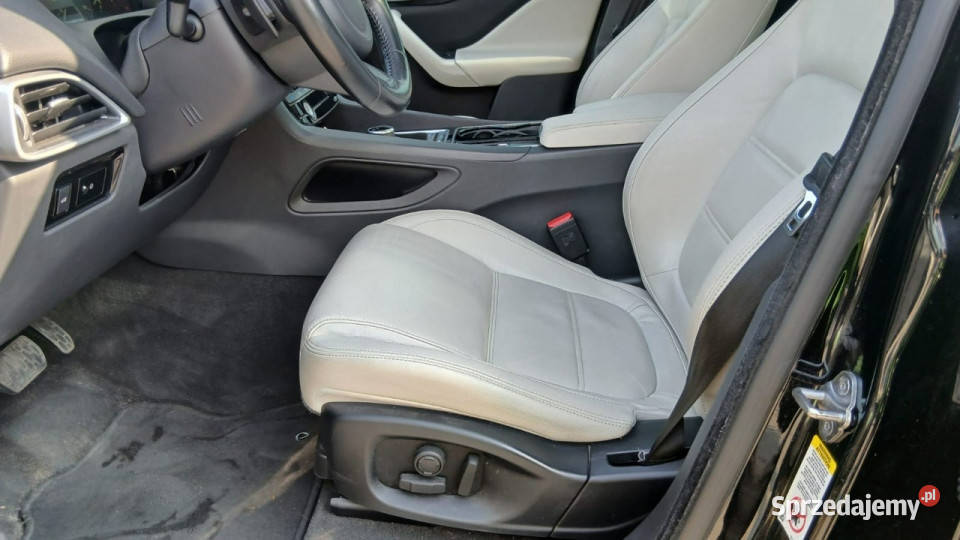 Jaguar FPACE 30 380 Prestige AWD AT Black F-Pace Łódź sprzedam
