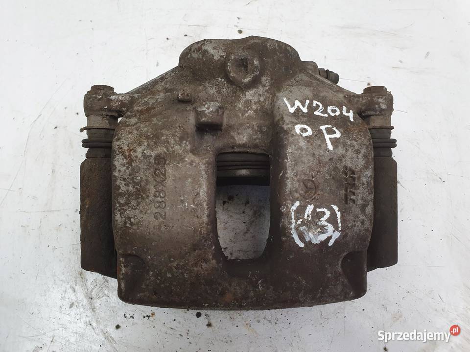 Mercedes W204 PRAWY PRZEDNI ZACISK HAMULCOWY Rudka