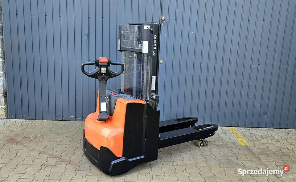 Używany paleciak elektryczny BT wstępne Celiny