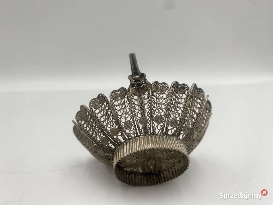 Srebrny filigranowy koszyczek 19001930 r Poznań