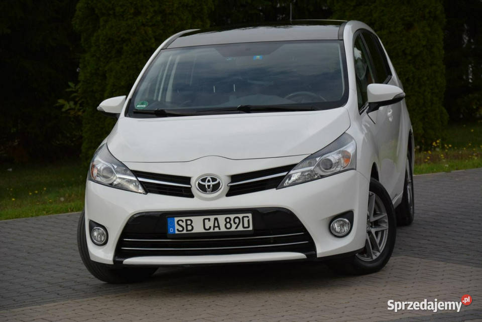 Toyota Verso Lift Kamera Panorama Klimatronic wielofunkcyjna kierownica Ostrów Mazowiecka