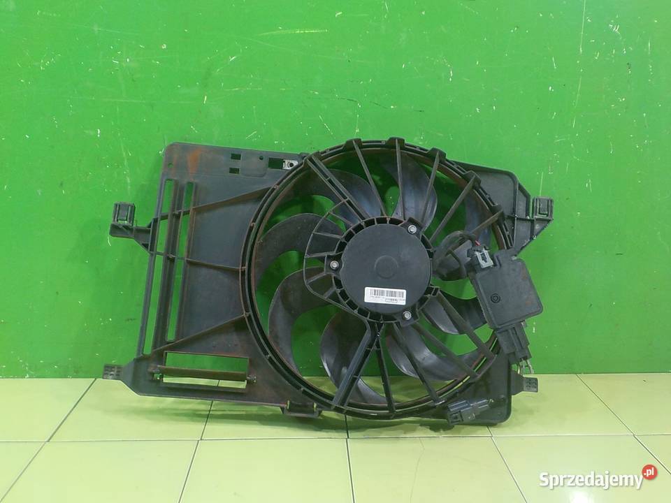 FORD FOCUS MK3 10 B 13r HB 5D wentylator Suków