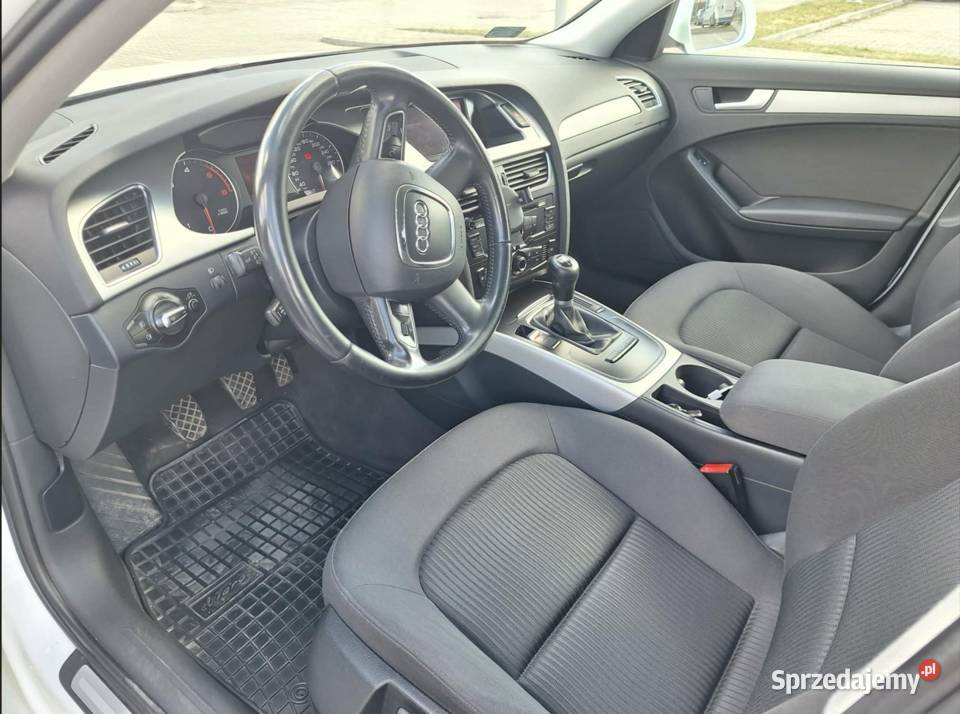 Audi A4 B8 2011 r 20 TDI CR 136 Rzeszów