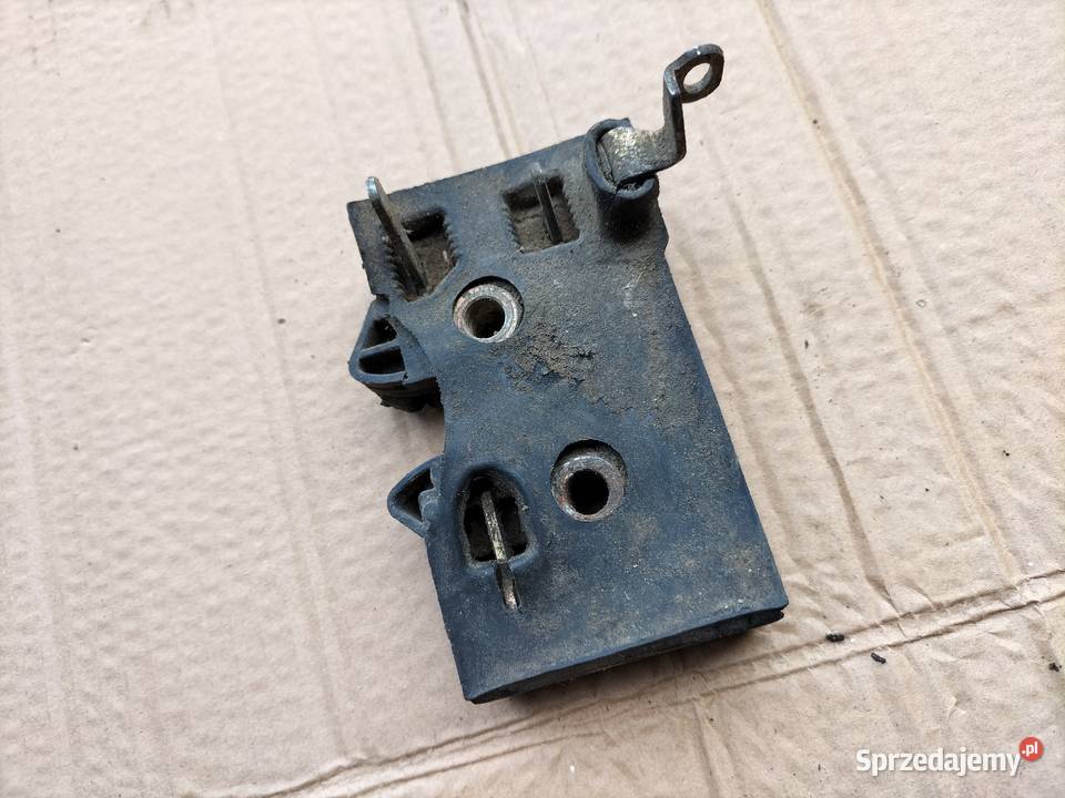 Audi 80 B3 893837015C ZAMEK DRZWI LEWY PRZÓD osobowe Motoryzacja