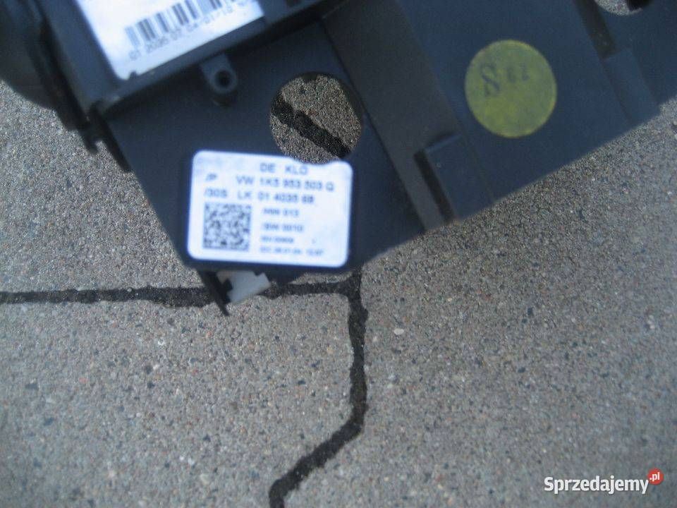 skoda octavia ii 2 przełączniki kierunkowskazów Rakoniewice sprzedam