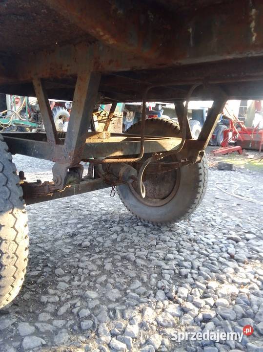 Przyczepa rolnicza Bzowiec