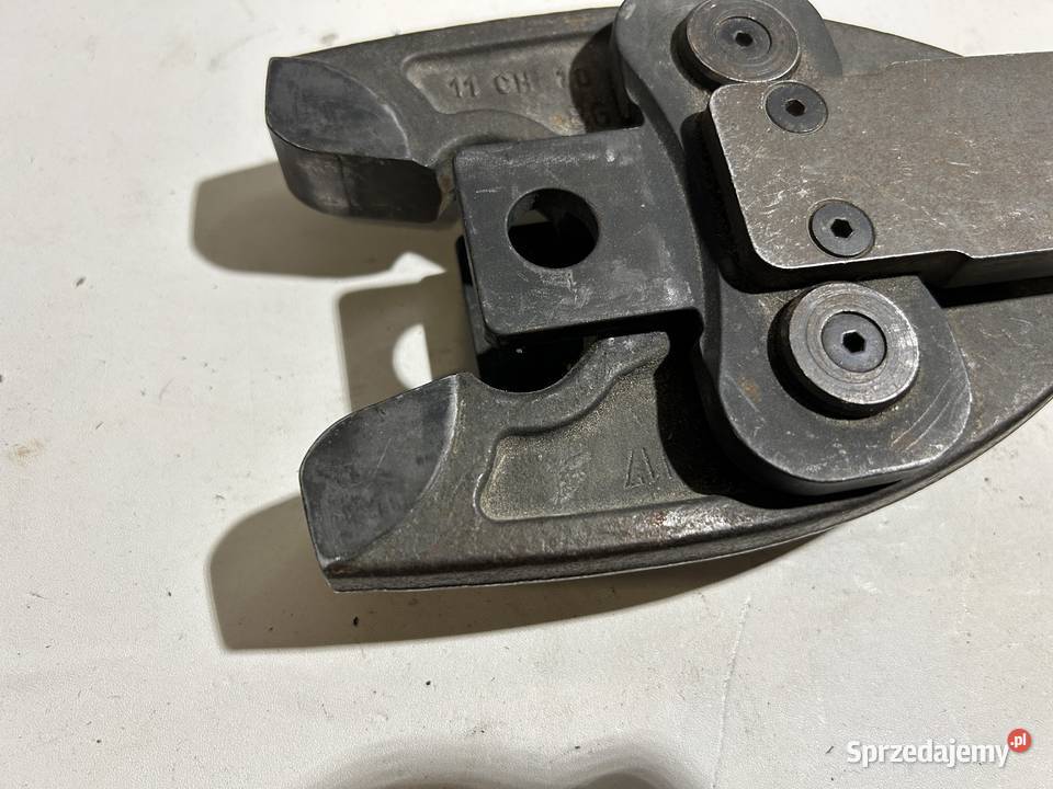 SZCZĘKA UPONOR PEX PEX 17MM