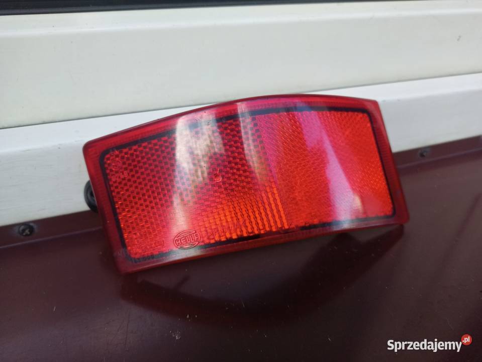 Opel Omega B kombi Caravan odblask zderzaka Sieradz
