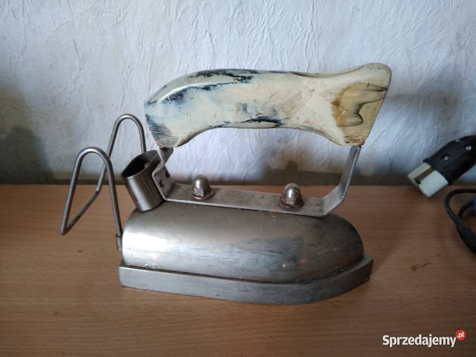 Stare ciekawe żelazko PRL Dąbrowa Górnicza