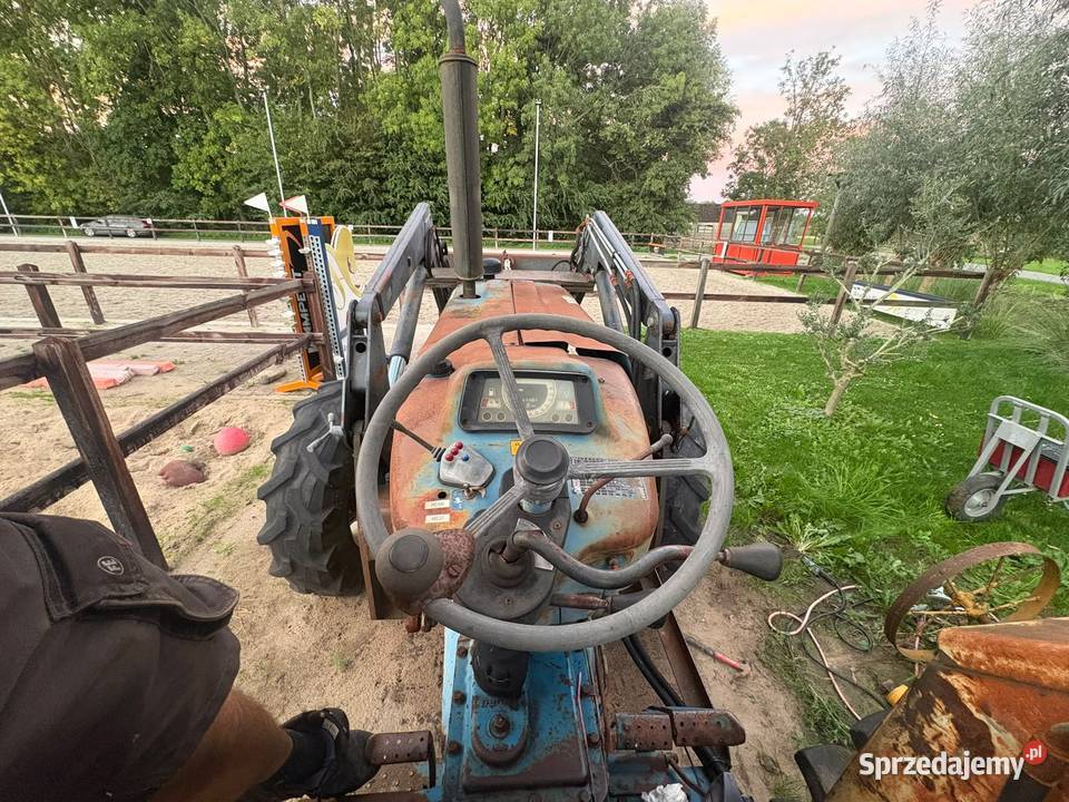Ford 5610 4x4 ładowacz Tarnawa Mała sprzedam