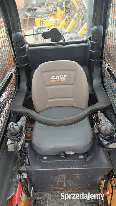 Miniładowarka CASE SR 175 29t Bobcat S 530 130 Pozostałe Sułów