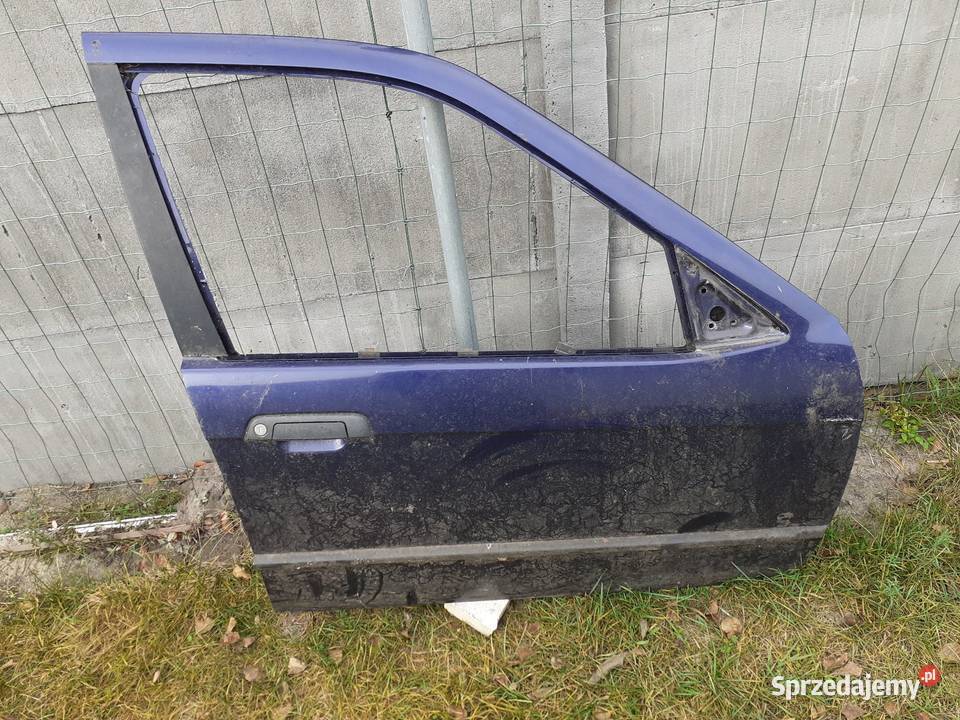 Czesci bmw e34 maska klapa zderzak Konin