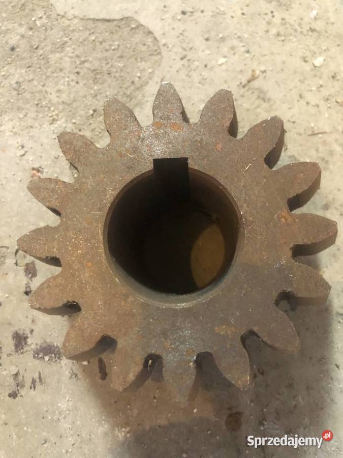 zębatka Z 16 śr otworu 45mm do BMK 500