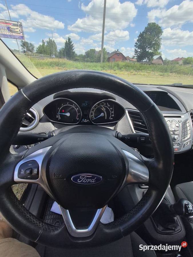 Ford Fiesta 2016r 12 benzyna benzyna podkarpackie Lubaczów