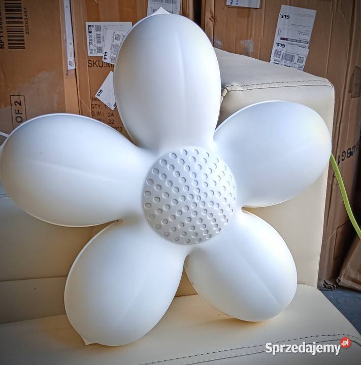 Lampa ścienna kinkiet kwiatek Ikea biały Gorzów Wielkopolski
