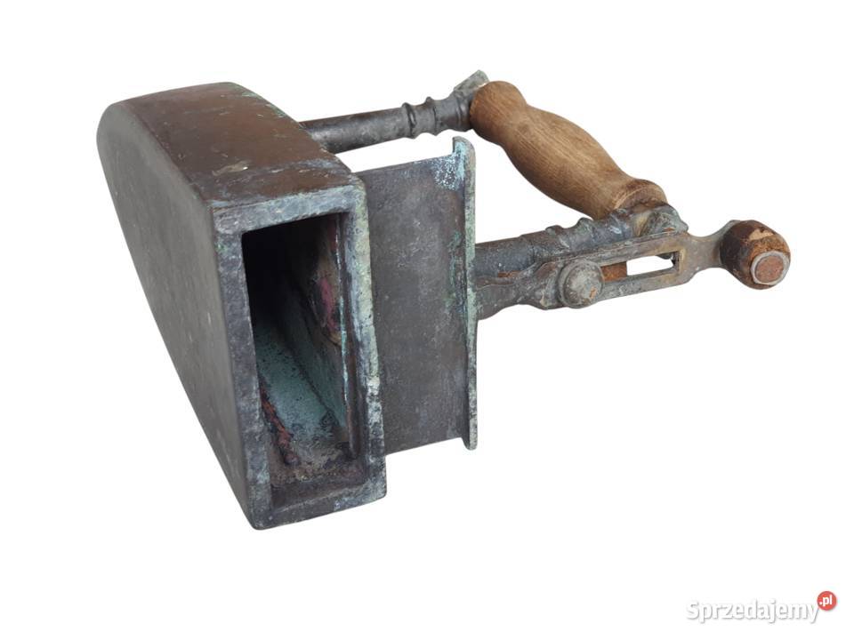 Stare żelazko z duszą z XVIIIXIX wieku z Cieszyn