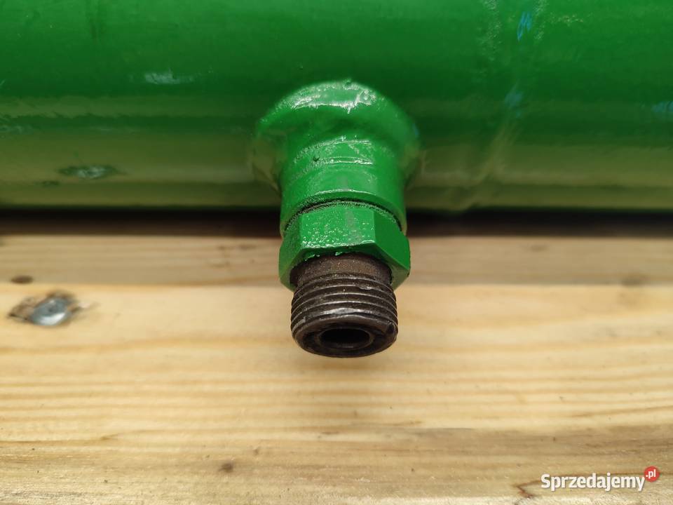 Siłownik podnośnika JOHN DEERE 6810 Tył Wilkowo