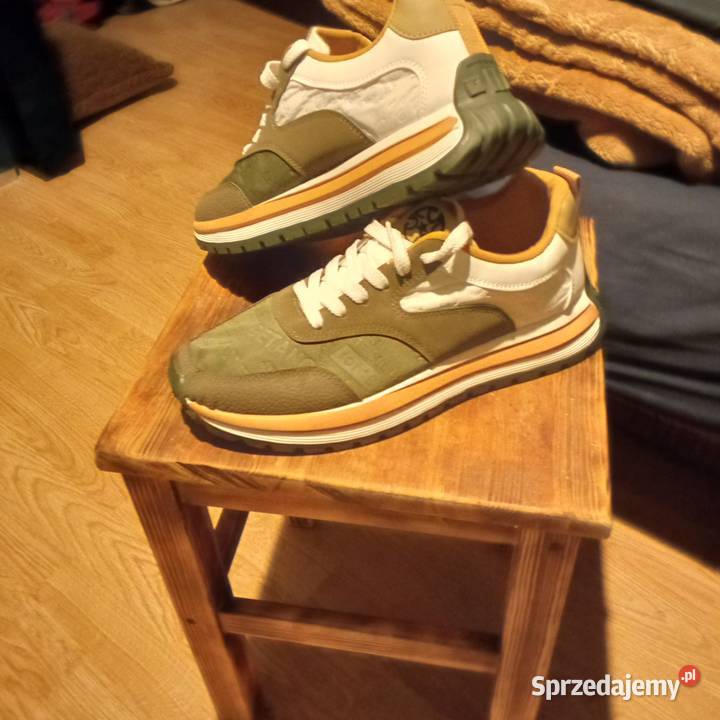 Buty Sportowe Damskie unisexWysoka podeszwa 39 35cm lubelskie Tomaszów Lubelski sprzedam