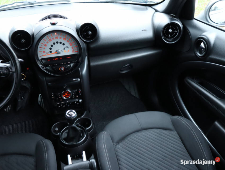 MINI Countryman Cooper SD ASR (kontrola trakcji)