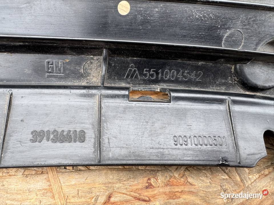 Ślizg mocowanie górne zderzaka przód Opel Sieraków sprzedam