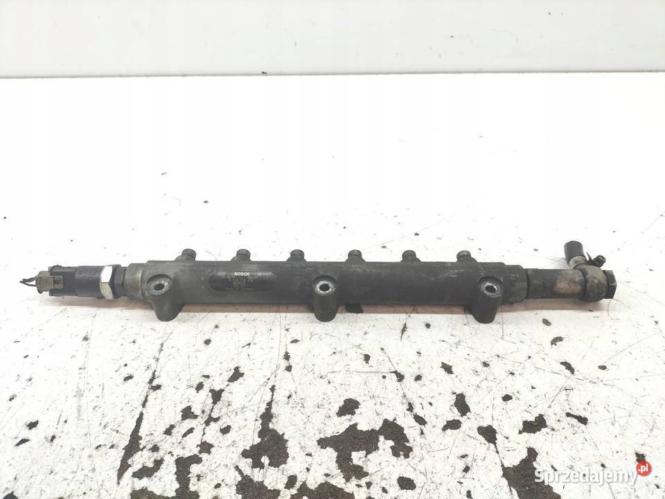 LISTWA WTRYSKOWA 0445215010 8658252 24 D Volvo