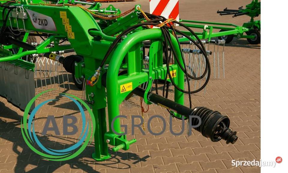 InterTech Zgrabiarka Dwukaruzelowa ZKD 800 GZD01 Rzędziany
