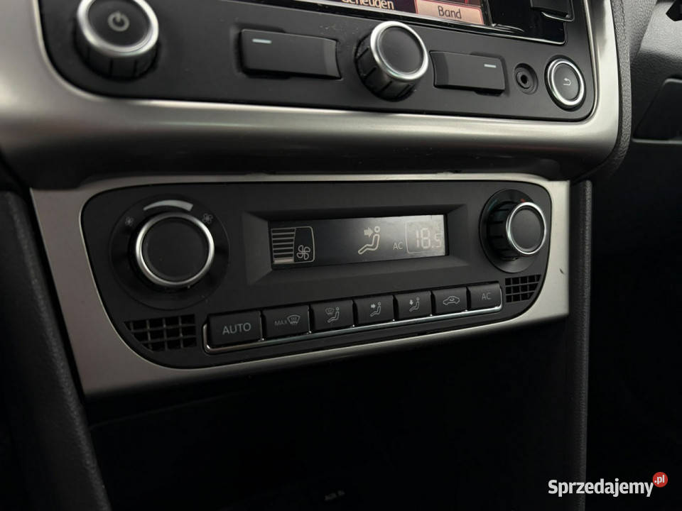 Volkswagen Polo Climatronic navi V 20092017 manualna