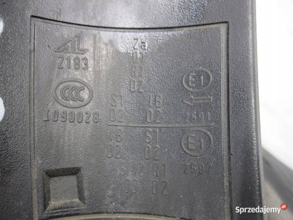 BMW E90 LIFT lampa lewa tył 4871731 Kielce